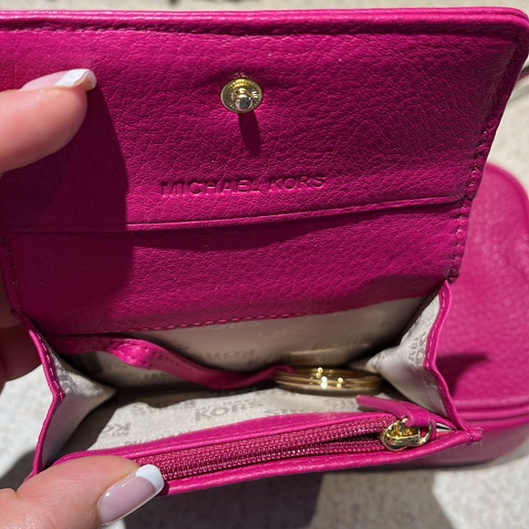 MK magenta purse and wallet set - Picture 3 of 4